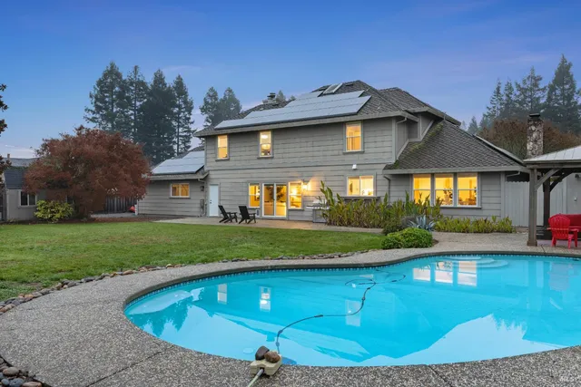 $1,645,000 | 436 Laguna Vista Road, Santa Rosa, CA 95401