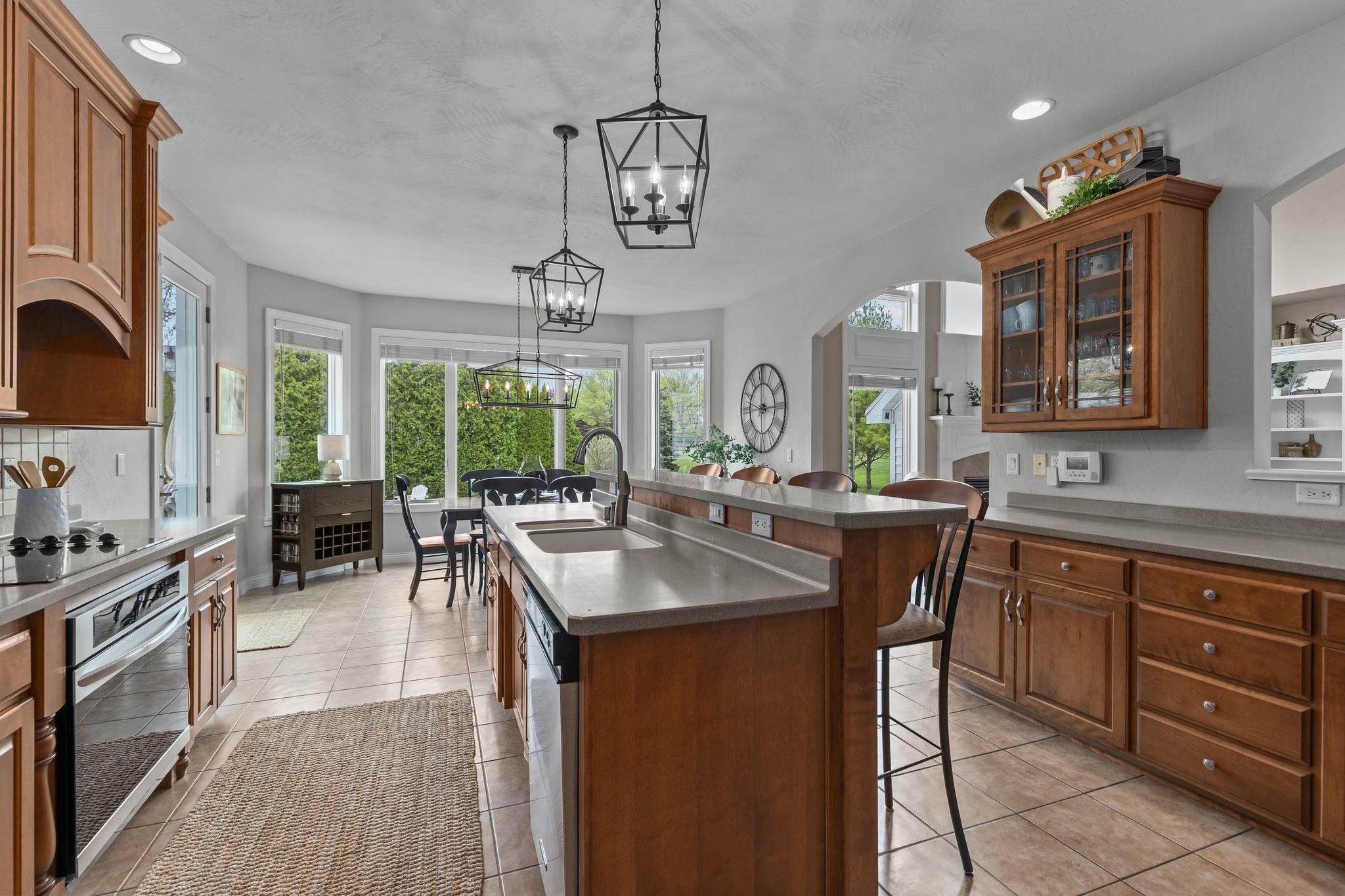 4916 Silentwind Way Appleton, WI 54913 - Photo 15 of 70