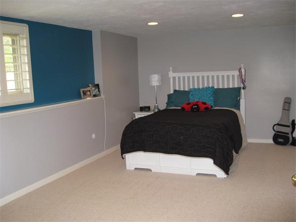 16 Catamount Road Tewksbury, MA 01876 - Photo 4 of 22 Gallery Image 4