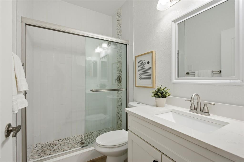 1027 Normandy Trace Road Tampa, FL 33602 - Photo 19 of 38