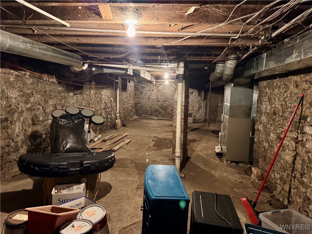 28 Ripley Place Buffalo, NY 14213 - Photo 25 of 26