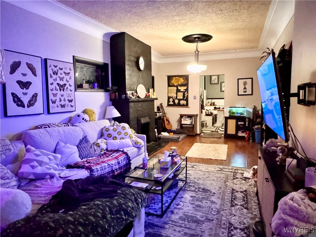 28 Ripley Place Buffalo, NY 14213 - Photo 4 of 26