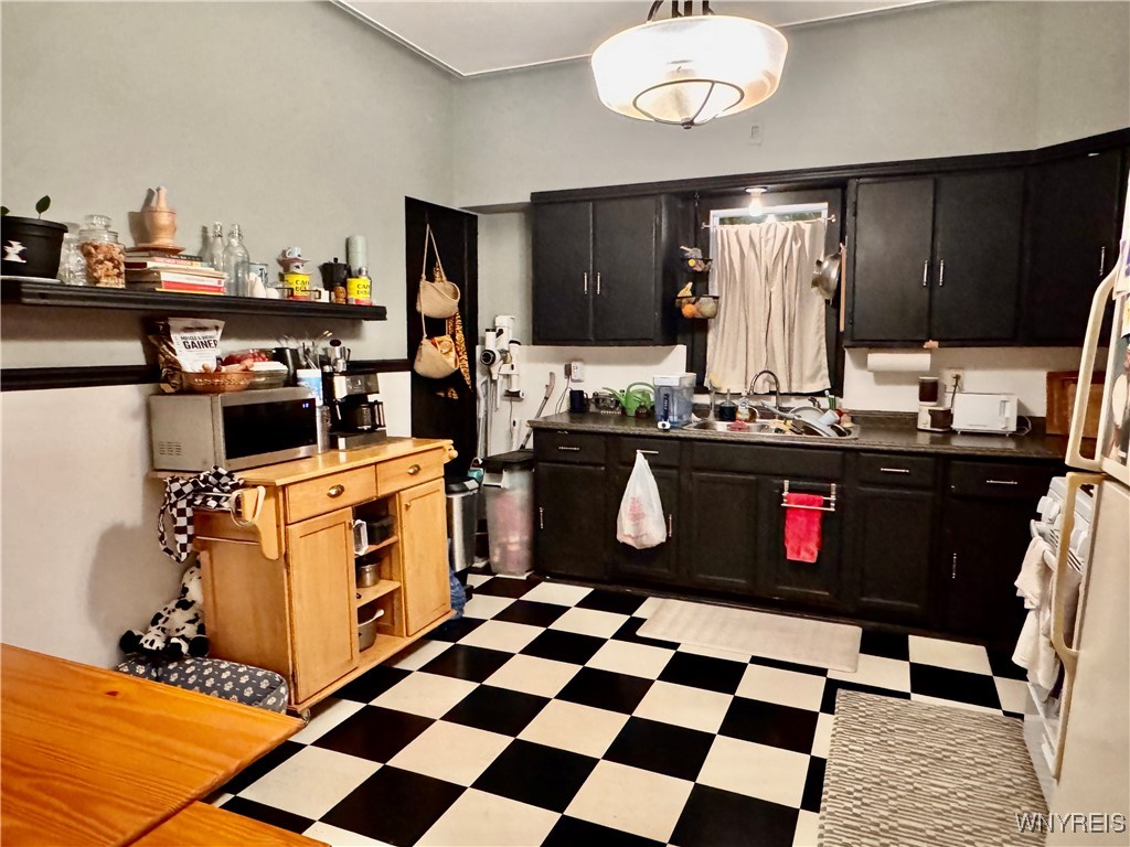 28 Ripley Place Buffalo, NY 14213 - Photo 8 of 26