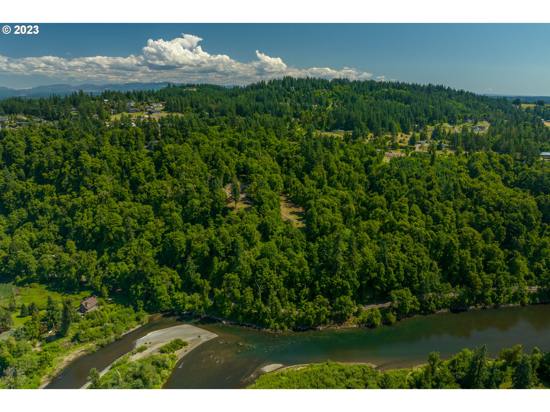 14741 South Burkstrom Road Oregon City, OR 97045 - Photo 12 of 13 Gallery Image 12