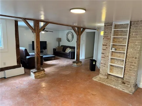 $2,500 | 8132 Hickory Street, Unit A, New Orleans, LA 70118