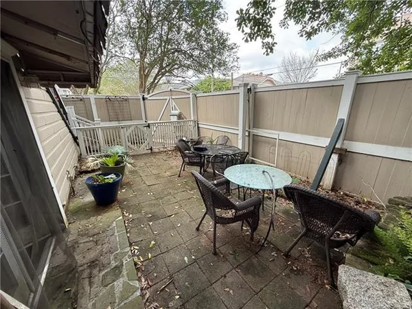 $2,500 | 8132 Hickory Street, Unit A, New Orleans, LA 70118