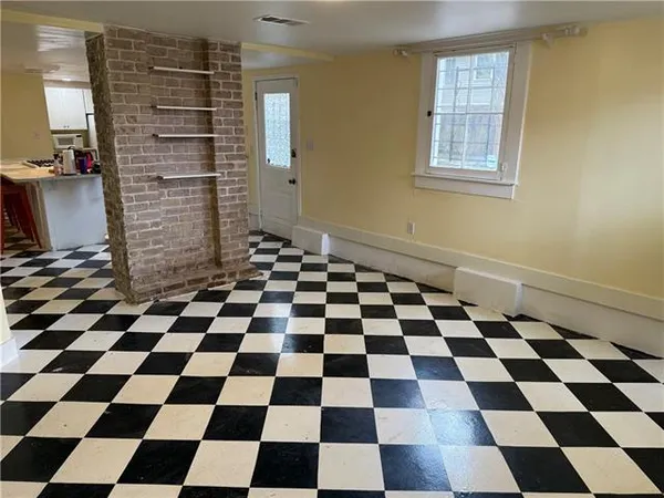 $2,500 | 8132 Hickory Street, Unit A, New Orleans, LA 70118