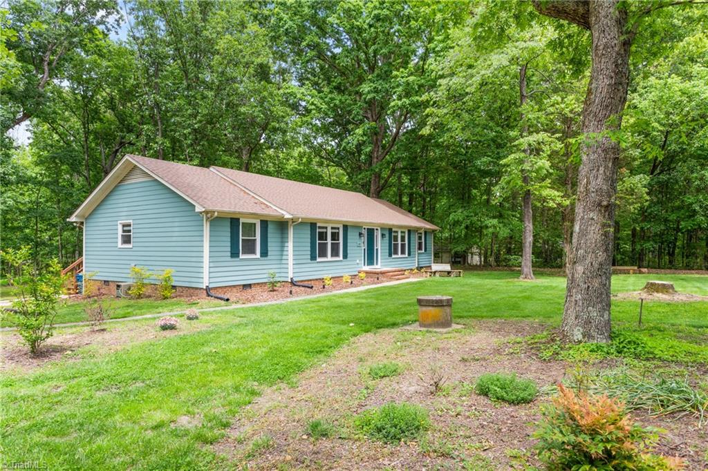 1409 Talbot Road Pleasant Garden, NC 27313 - Photo 4 of 47