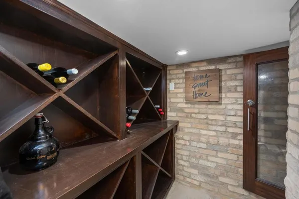 $4,950,000 | 2122 Del Mar Heights Road, Del Mar, CA 92014