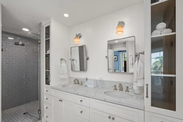 $4,950,000 | 2122 Del Mar Heights Road, Del Mar, CA 92014