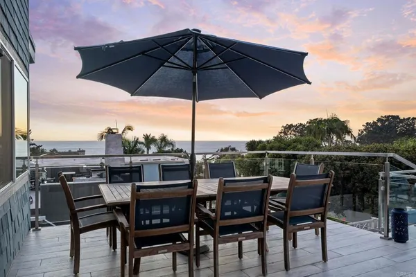 $4,950,000 | 2122 Del Mar Heights Road, Del Mar, CA 92014