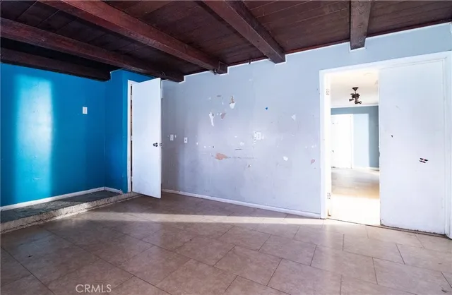 $599,000 | 112 East Caldwell Street, Compton, CA 90220