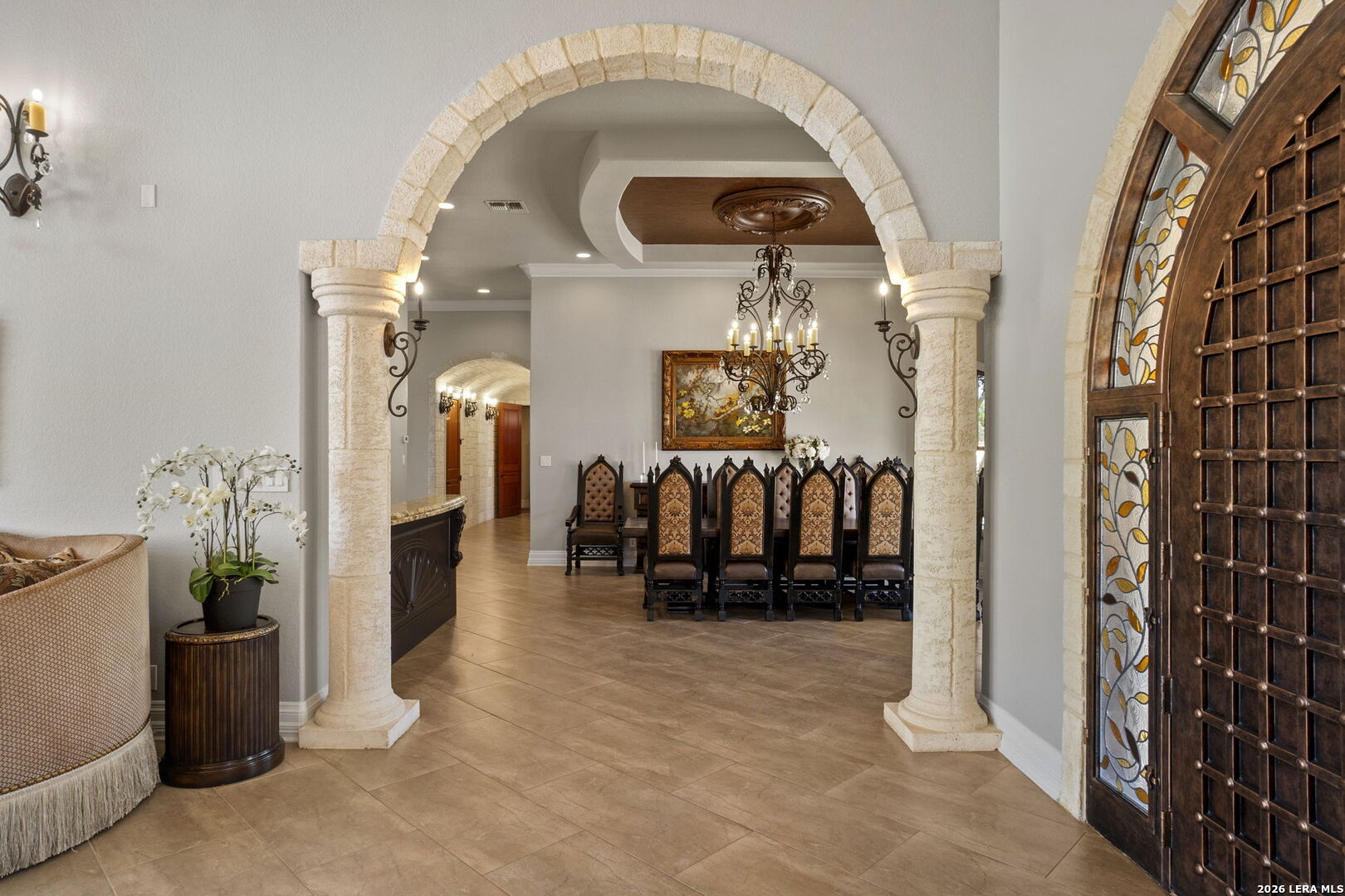 6762 Mnr Hl Road San Antonio, TX 78257 - Photo 13 of 51 a view of livingroom and living room
