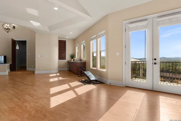 $4,300,000 | 6762 Mnr Hl Road, San Antonio, TX 78257