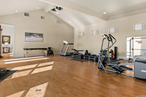 $4,300,000 | 6762 Mnr Hl Road, San Antonio, TX 78257