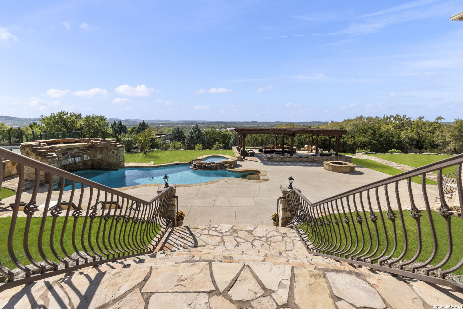 6762 Mnr Hl Road San Antonio, TX 78257 - Photo 43 of 51 a view of swimming pool and deck