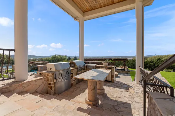 $4,300,000 | 6762 Mnr Hl Road, San Antonio, TX 78257