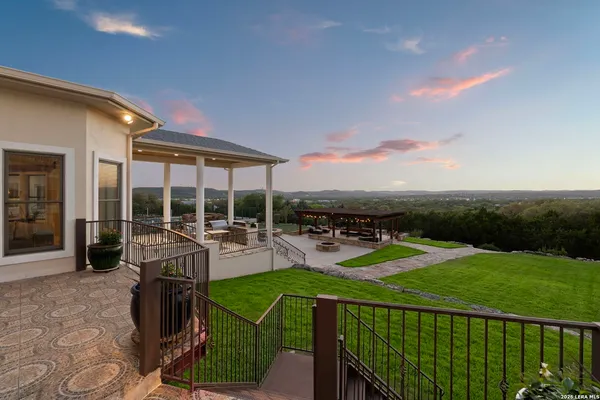 $4,300,000 | 6762 Mnr Hl Road, San Antonio, TX 78257