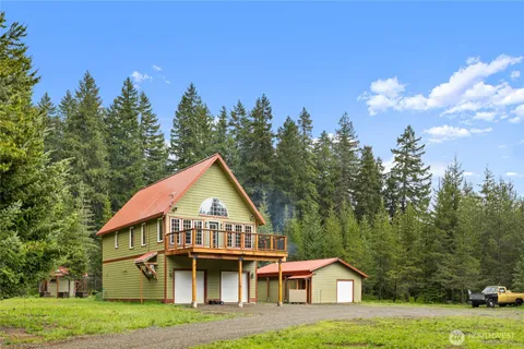 $709,999 | 670 Silver Creek Road, Easton, WA 98925