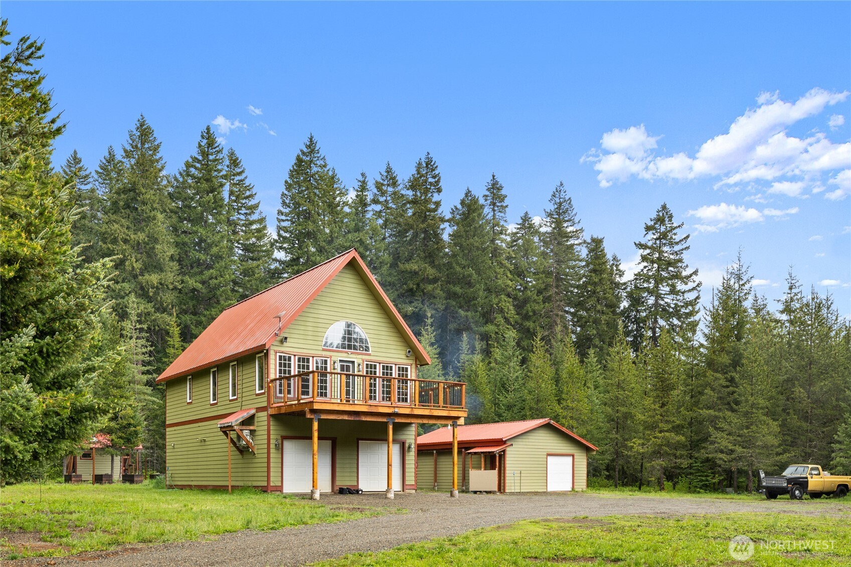 670 Silver Creek Road Easton, WA 98925 - Photo 2 of 40