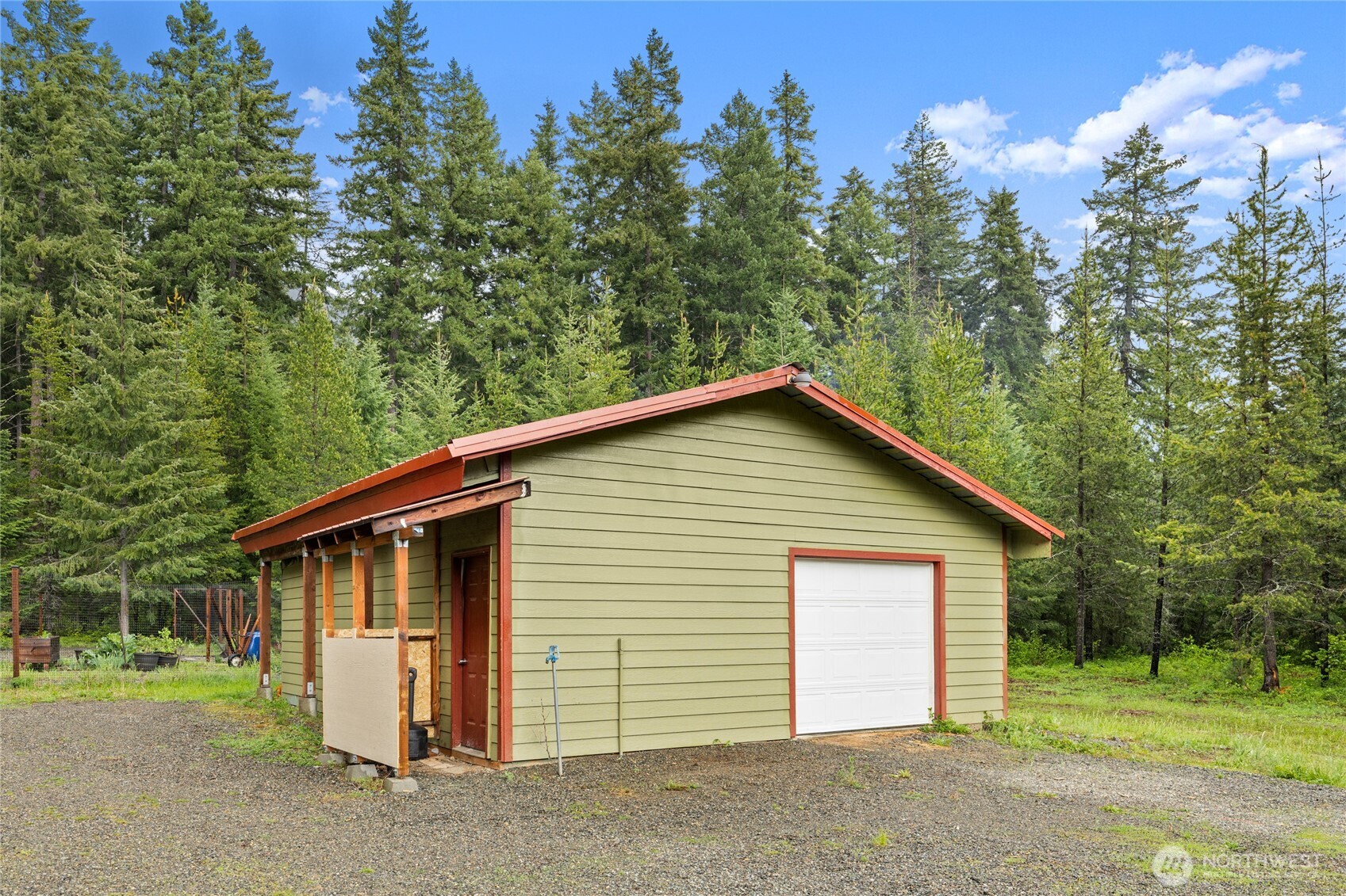 670 Silver Creek Road Easton, WA 98925 - Photo 27 of 40
