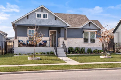 $735,000 | 7413 Boyd Hvn Drive, Austin, TX 78744