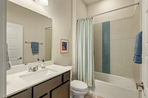 $735,000 | 7413 Boyd Hvn Drive, Austin, TX 78744