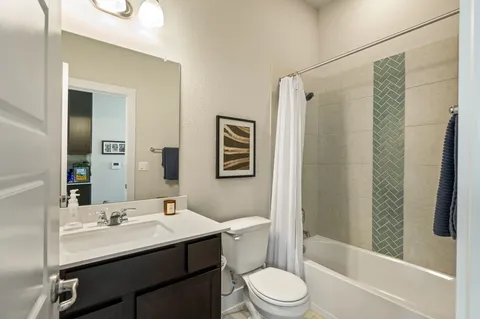 $735,000 | 7413 Boyd Hvn Drive, Austin, TX 78744