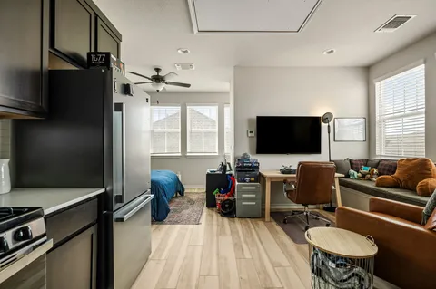 $735,000 | 7413 Boyd Hvn Drive, Austin, TX 78744