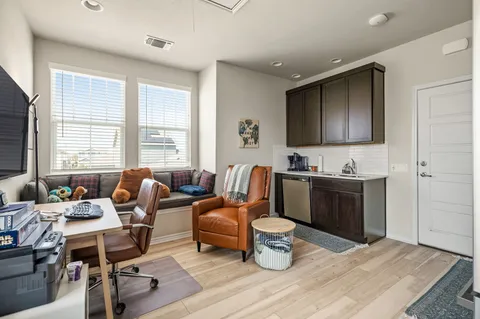 $735,000 | 7413 Boyd Hvn Drive, Austin, TX 78744