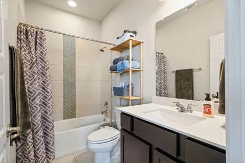 $735,000 | 7413 Boyd Hvn Drive, Austin, TX 78744