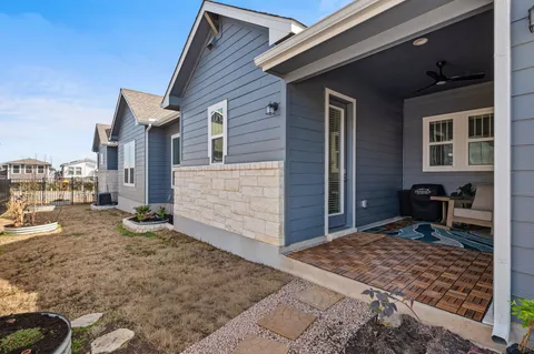 $735,000 | 7413 Boyd Hvn Drive, Austin, TX 78744