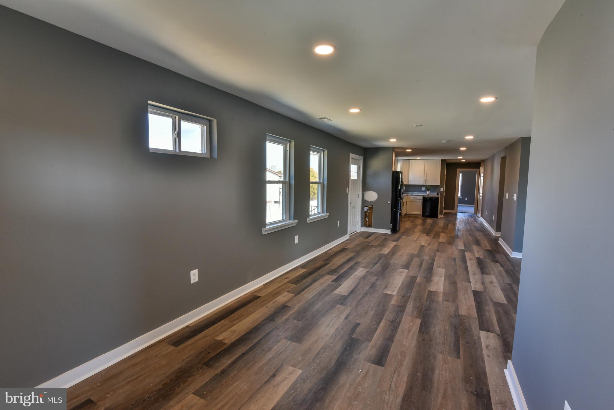 2927 North Rolling Road Windsor Mill, MD 21244 - Photo 5 of 53