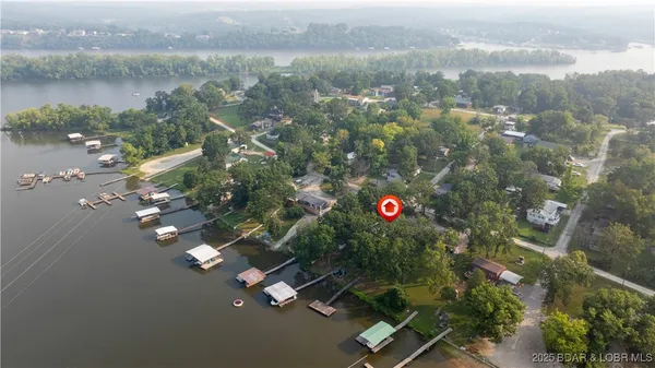 $329,000 | 28735 Mistletoe Avenue, Warsaw, MO 65355