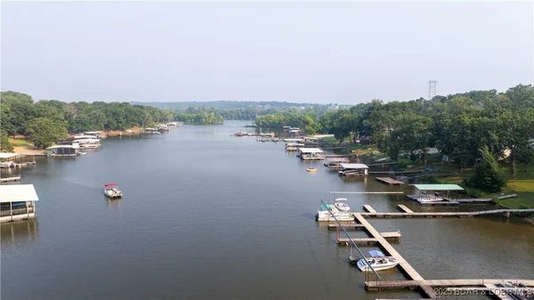 $329,000 | 28735 Mistletoe Avenue, Warsaw, MO 65355