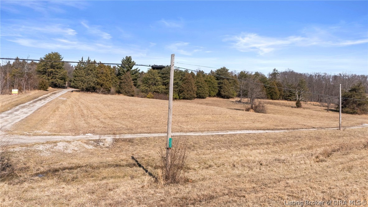 56 East Old St Road Scottsburg, IN 47170 - Photo 2 of 8