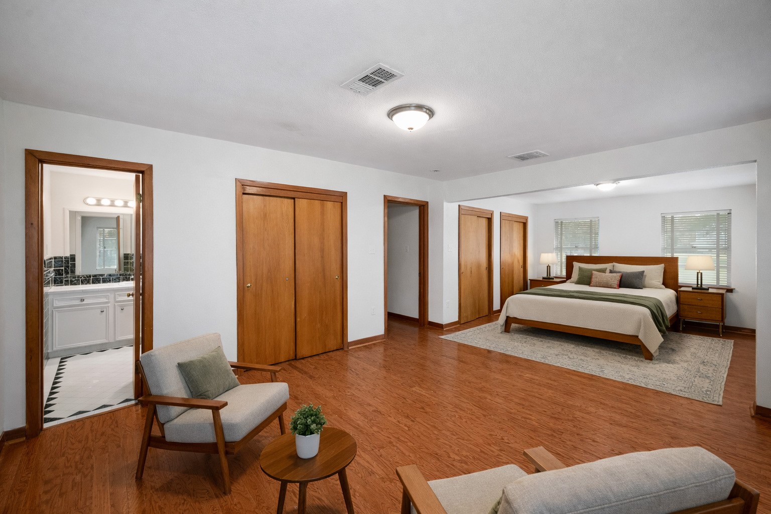 405 Hohldale Street Houston, TX 77091 - Photo 3 of 39 Primary Bedroom virtually staged to illustrate scale and layout.