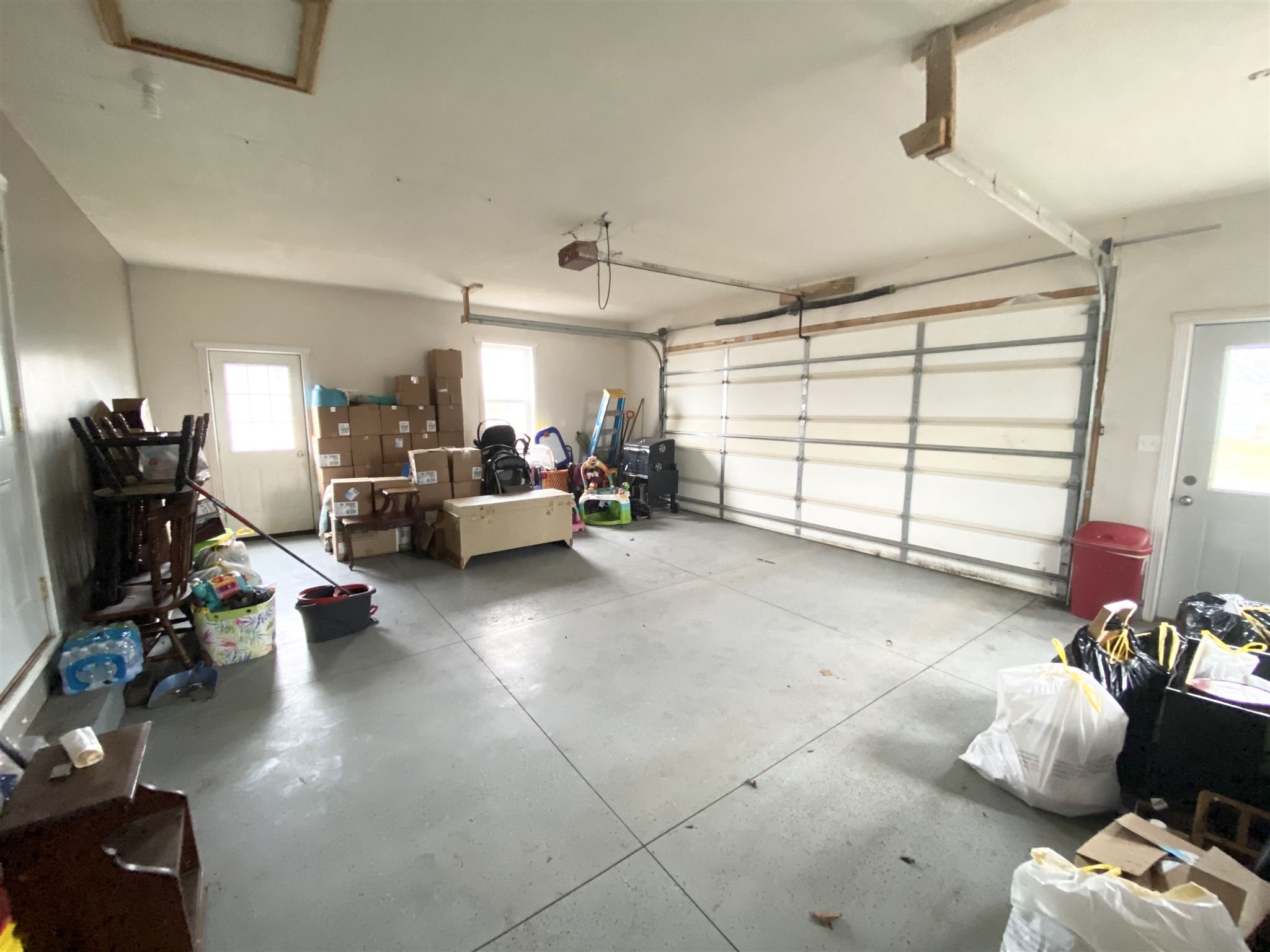 512 East Green Street Butler, IN 46721 - Photo 18 of 19