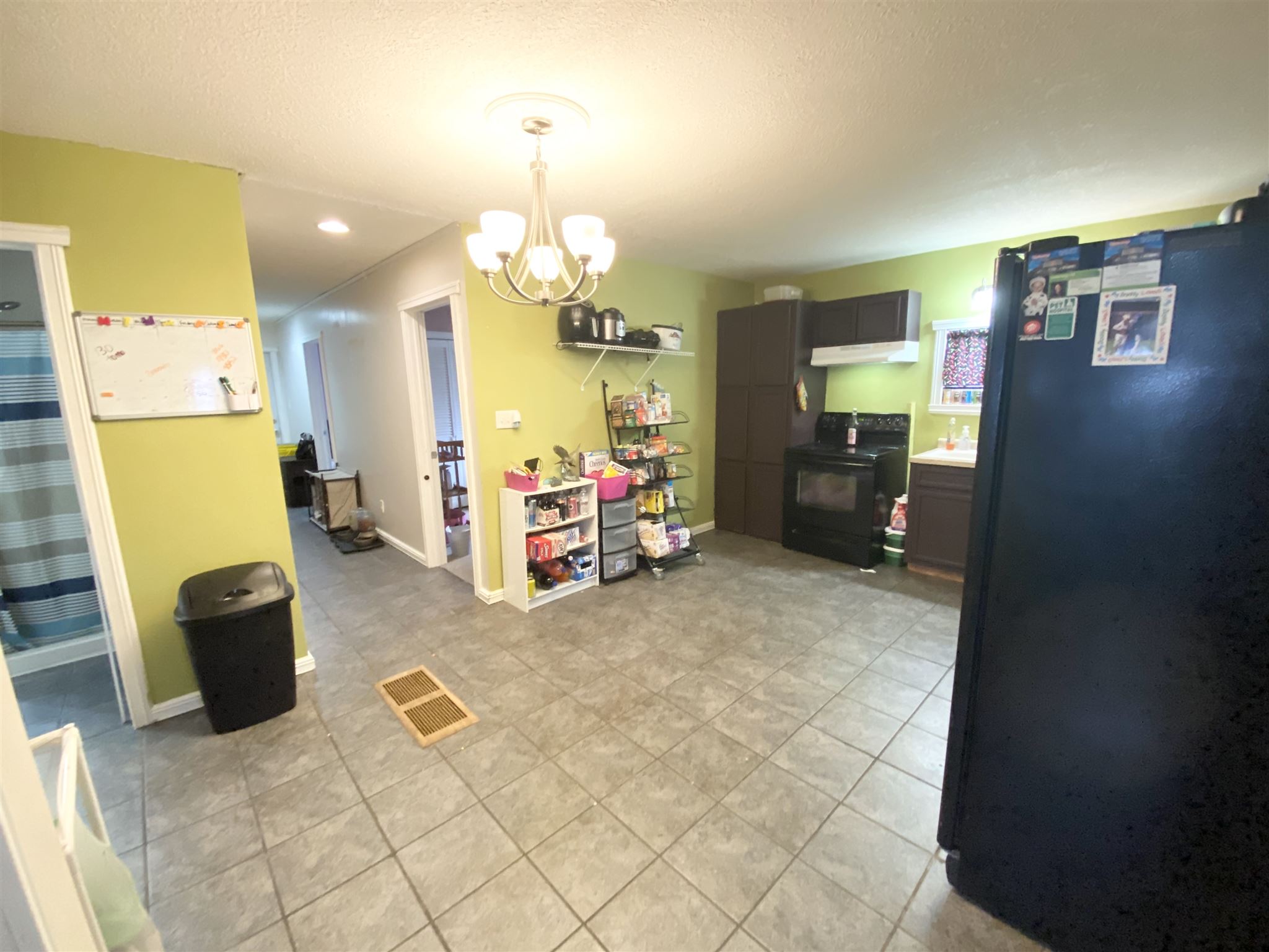 512 East Green Street Butler, IN 46721 - Photo 9 of 19