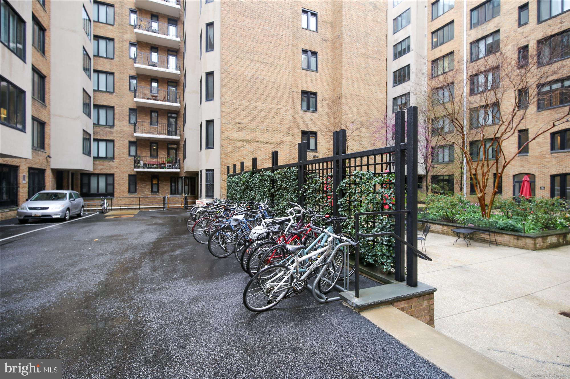 1701 16th Street Northwest, Unit 836 Washington, DC 20009 - Photo 24 of 36