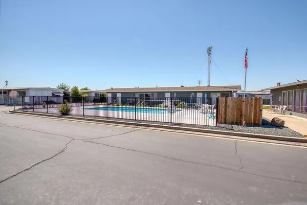 $32,000 | 2505 Jackson Avenue, Unit 179, Escalon, CA 95320