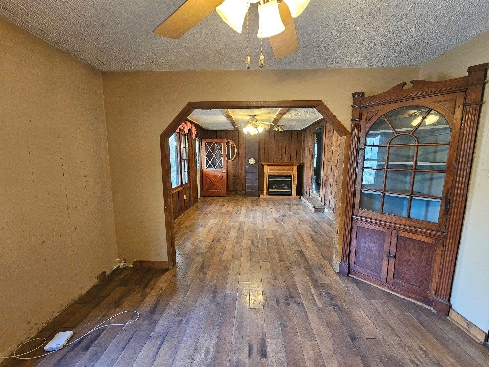 32014 Poor Valley Road Saltville, VA 24370 - Photo 9 of 21 Gallery Image 9