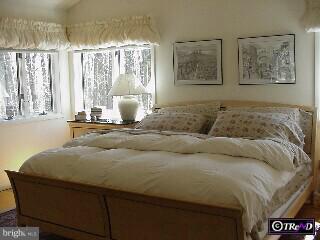 140 Autumn Hill Road Princeton, NJ 08540 - Photo 5 of 6 Gallery Image 5
