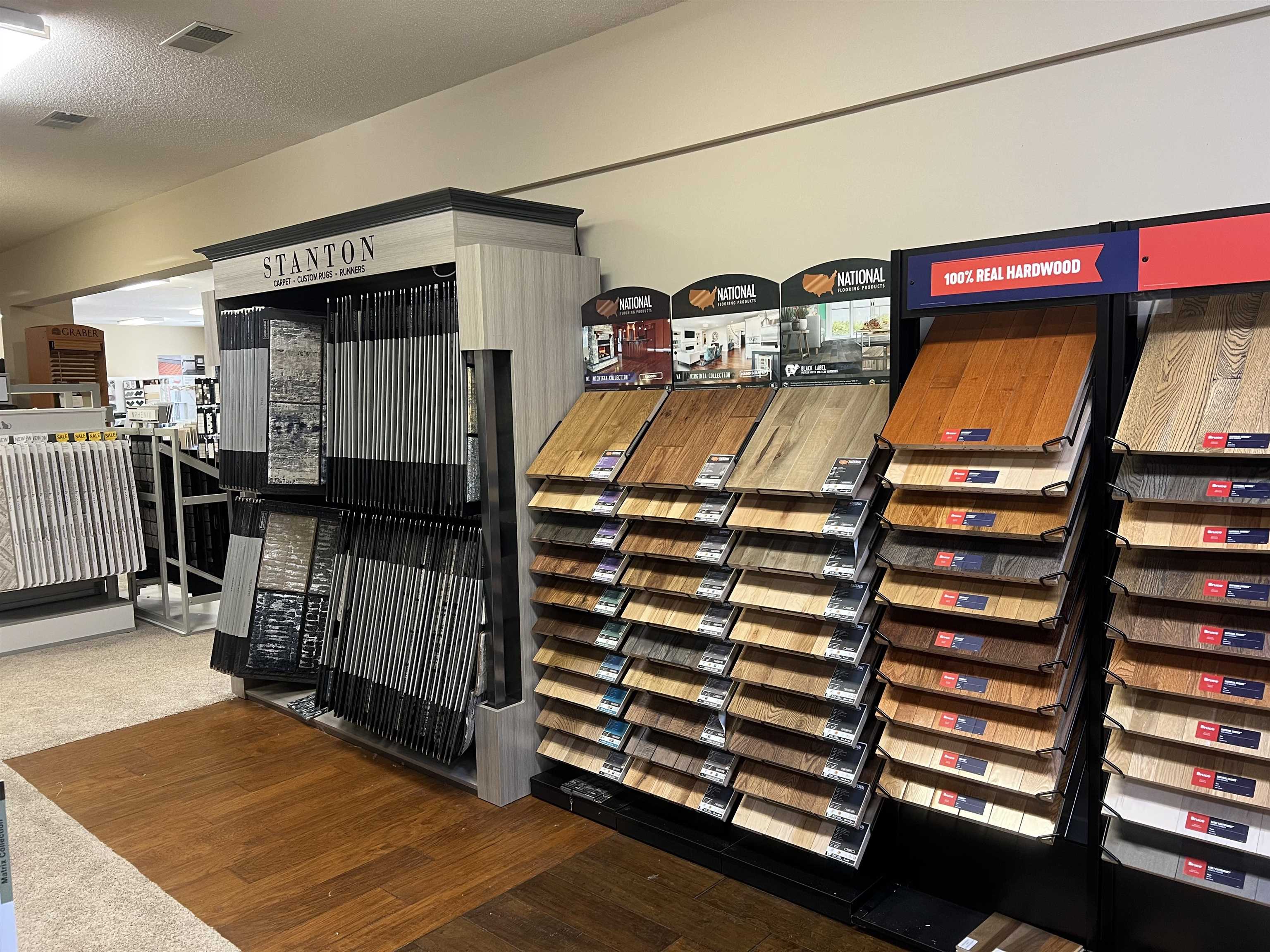 800 Spring Street Galena, IL 61036 - Photo 7 of 13 a utility room with dryer and washer
