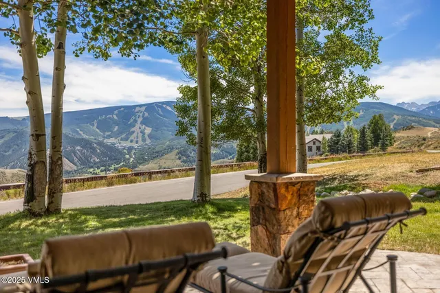 $3,885,000 | 2001 Beaver Creek Point, Avon, CO 81620