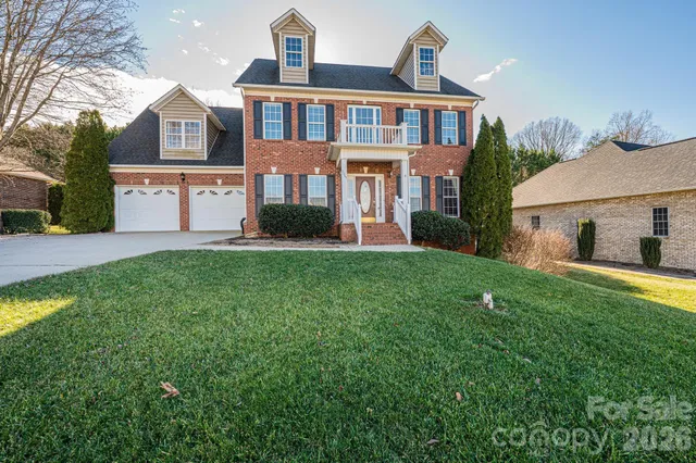 $520,000 | 5045 Old River Drive, Hickory, NC 28602