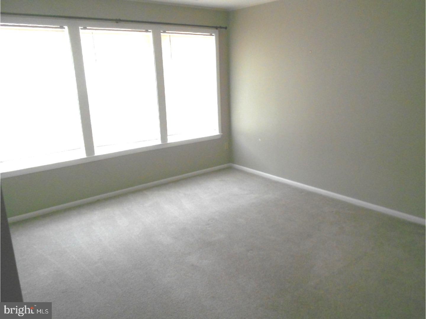 303 Trinity Court, Unit 9 Princeton, NJ 08540 - Photo 10 of 20