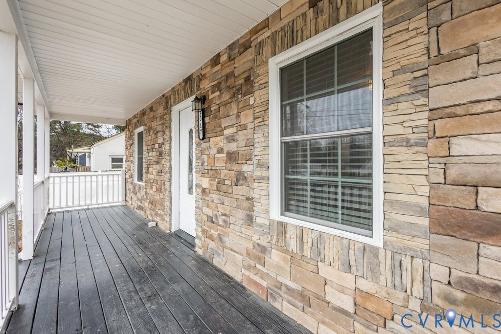 3017 Hiden Road Richmond, VA 23224 - Photo 4 of 40