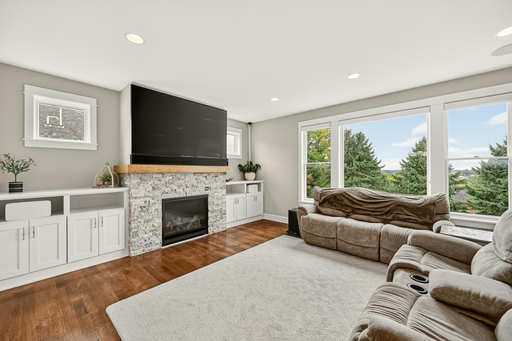 6401 Summit Pine Road Northwest Rochester, MN 55901 - Photo 13 of 35 Gallery Image 13