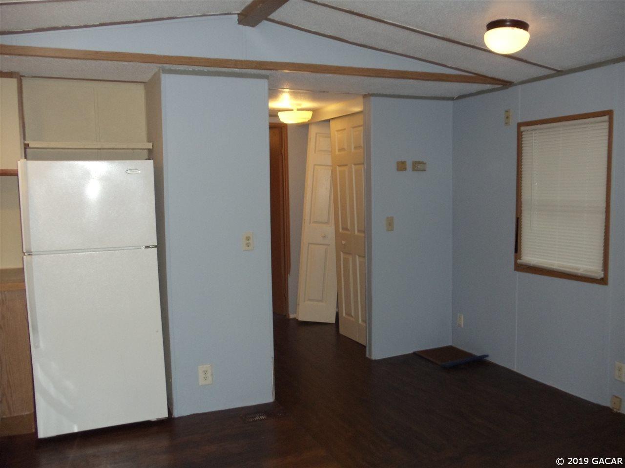 5024 Southwest 69 Street Gainesville, FL 32608 - Photo 7 of 19 Gallery Image 7